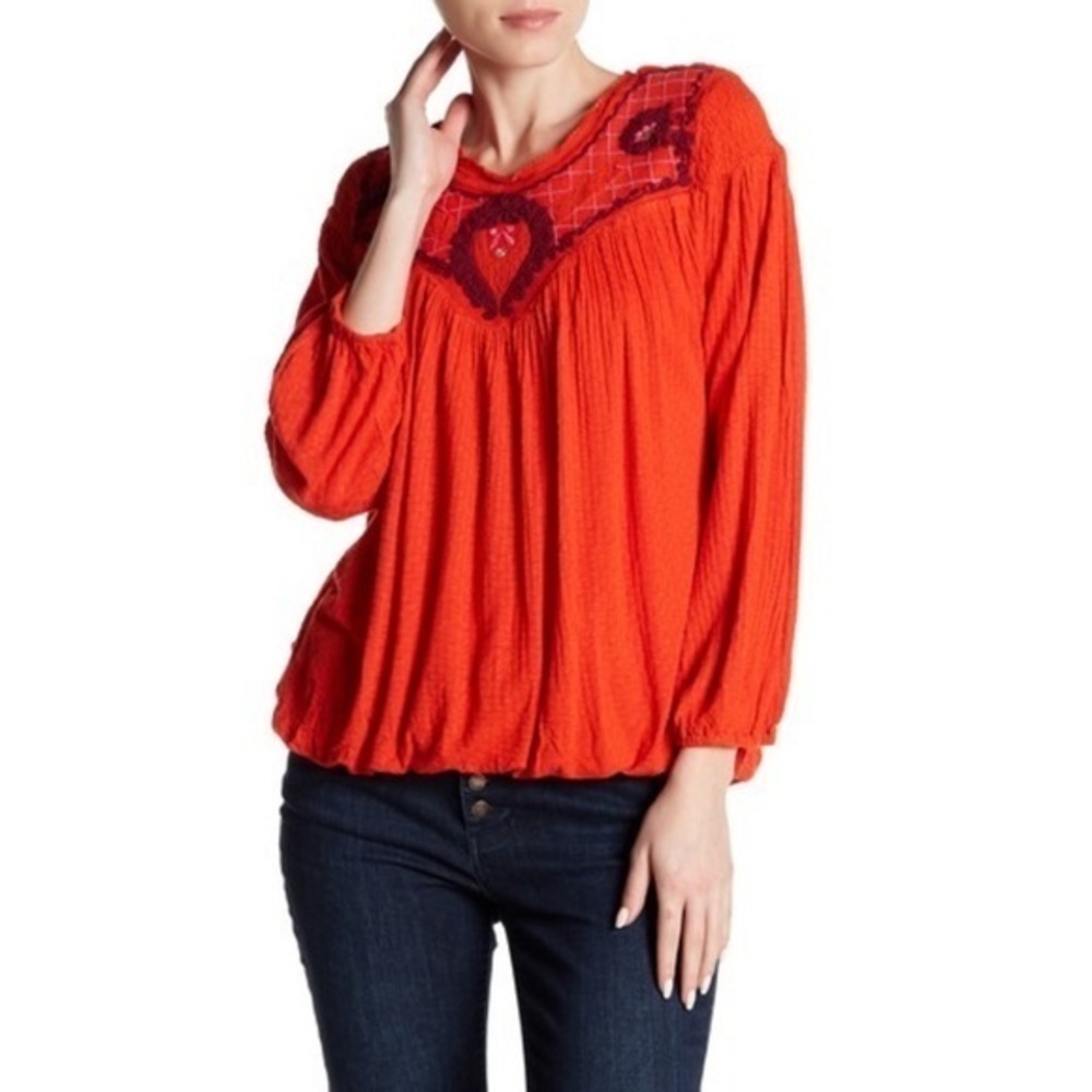 FREE PEOPLE Begonia Embroidered Top-S